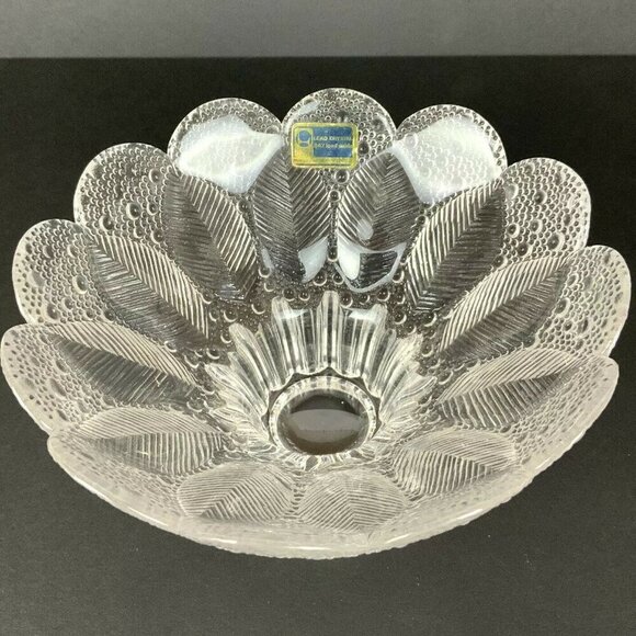 Lausitzer Glas Lead Crystal Dew Drop Leaf Bowl 7 inch Handmade German Republic - Picture 2 of 7
